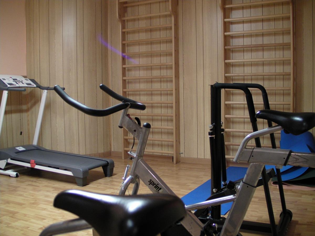 רוקה די מצו Alba Sporting Hotel מראה חיצוני תמונה